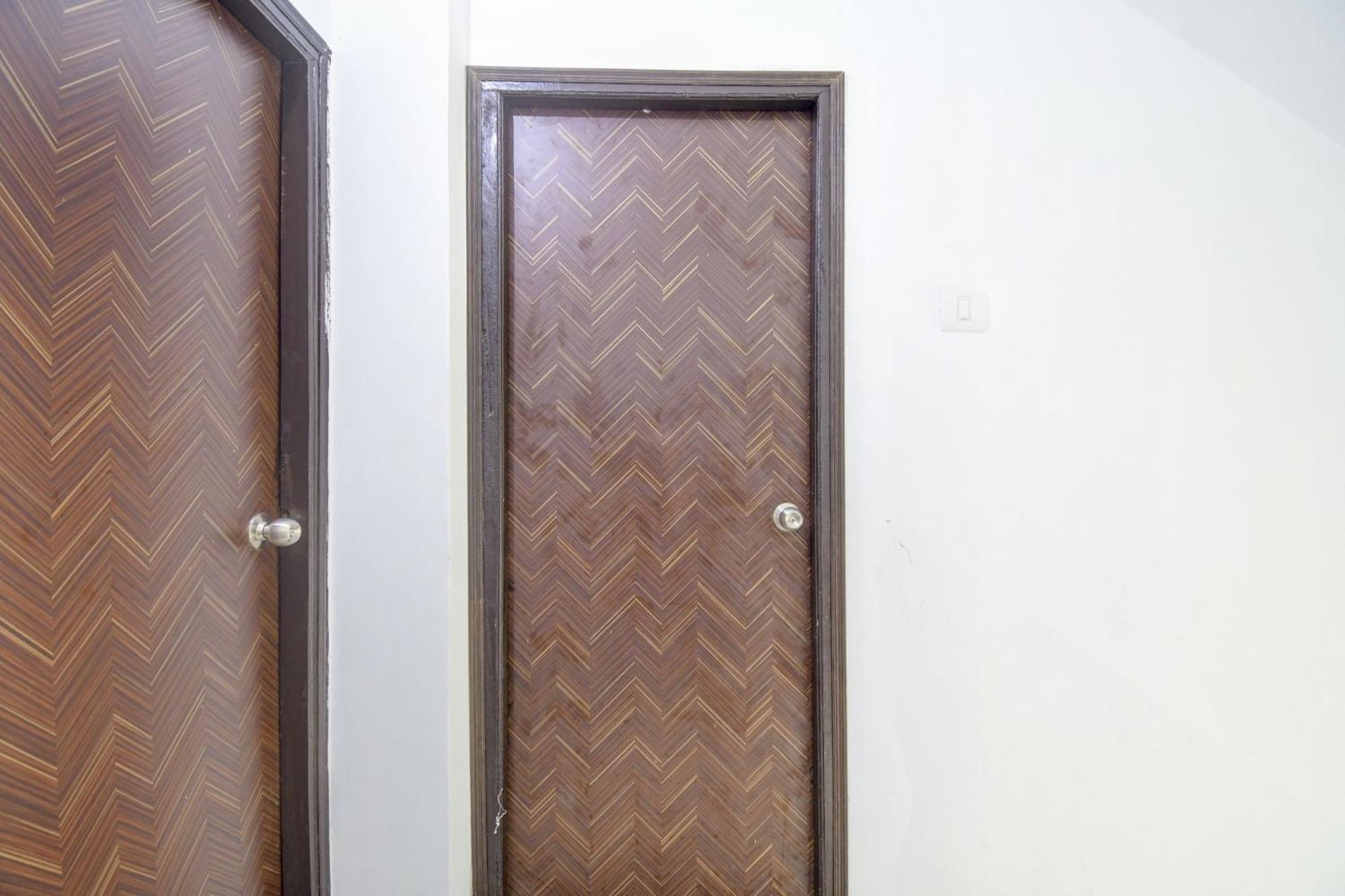 Hotel O The Nest Inn Near Acropolis Mall Jādabpur Exterior photo