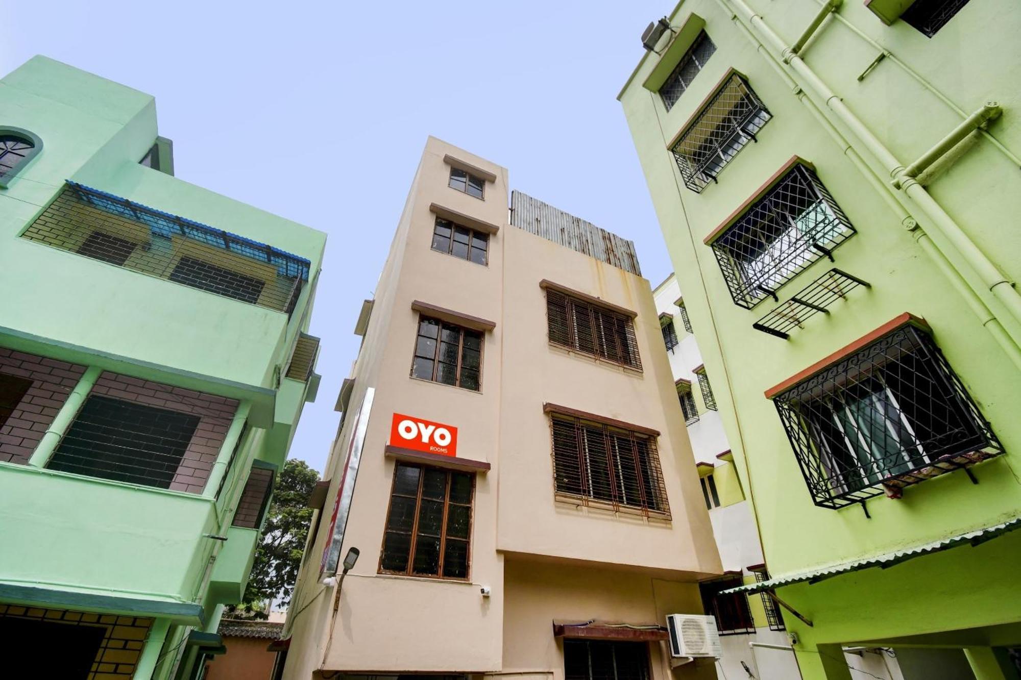 Hotel O The Nest Inn Near Acropolis Mall Jādabpur Exterior photo